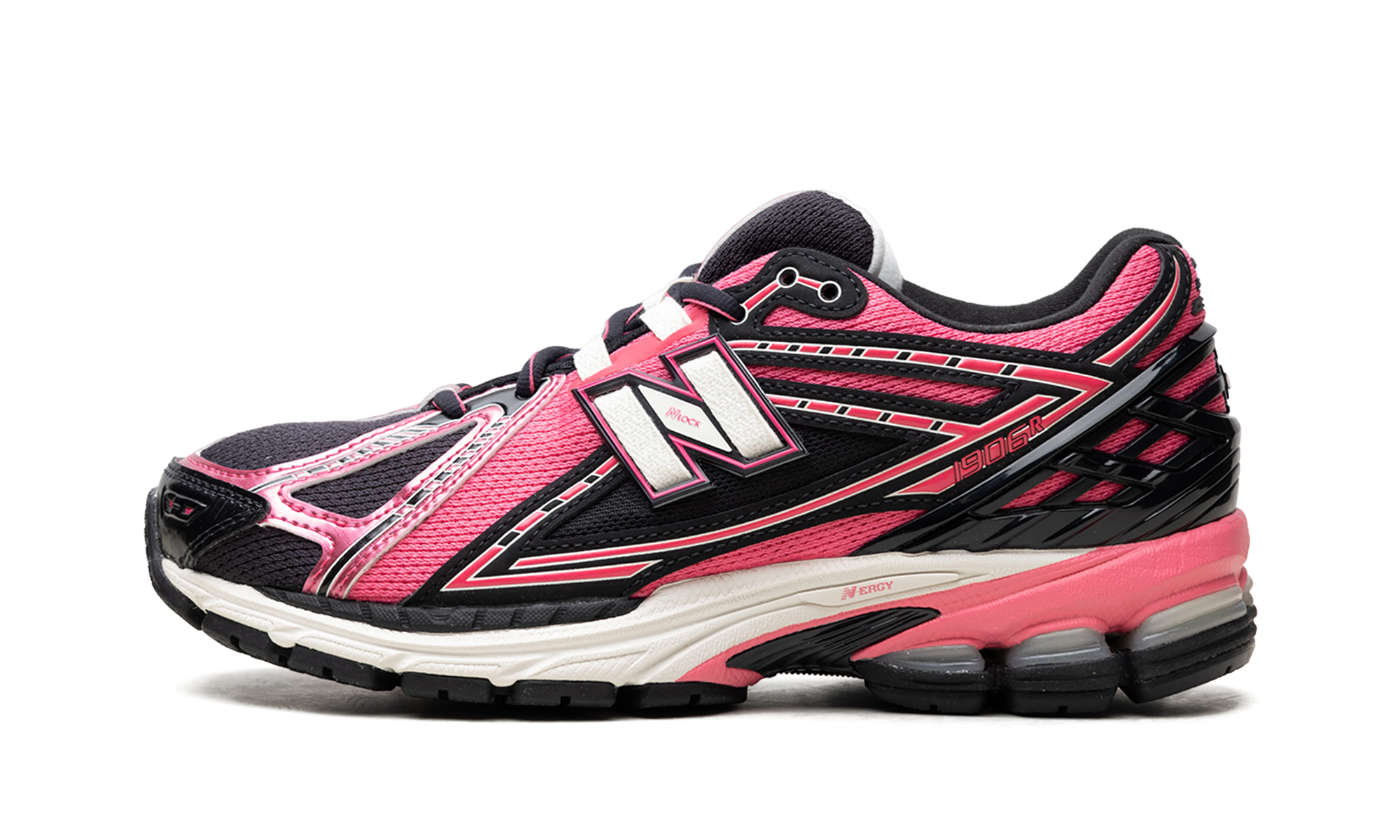1906r "Desert Heat Black Pink"