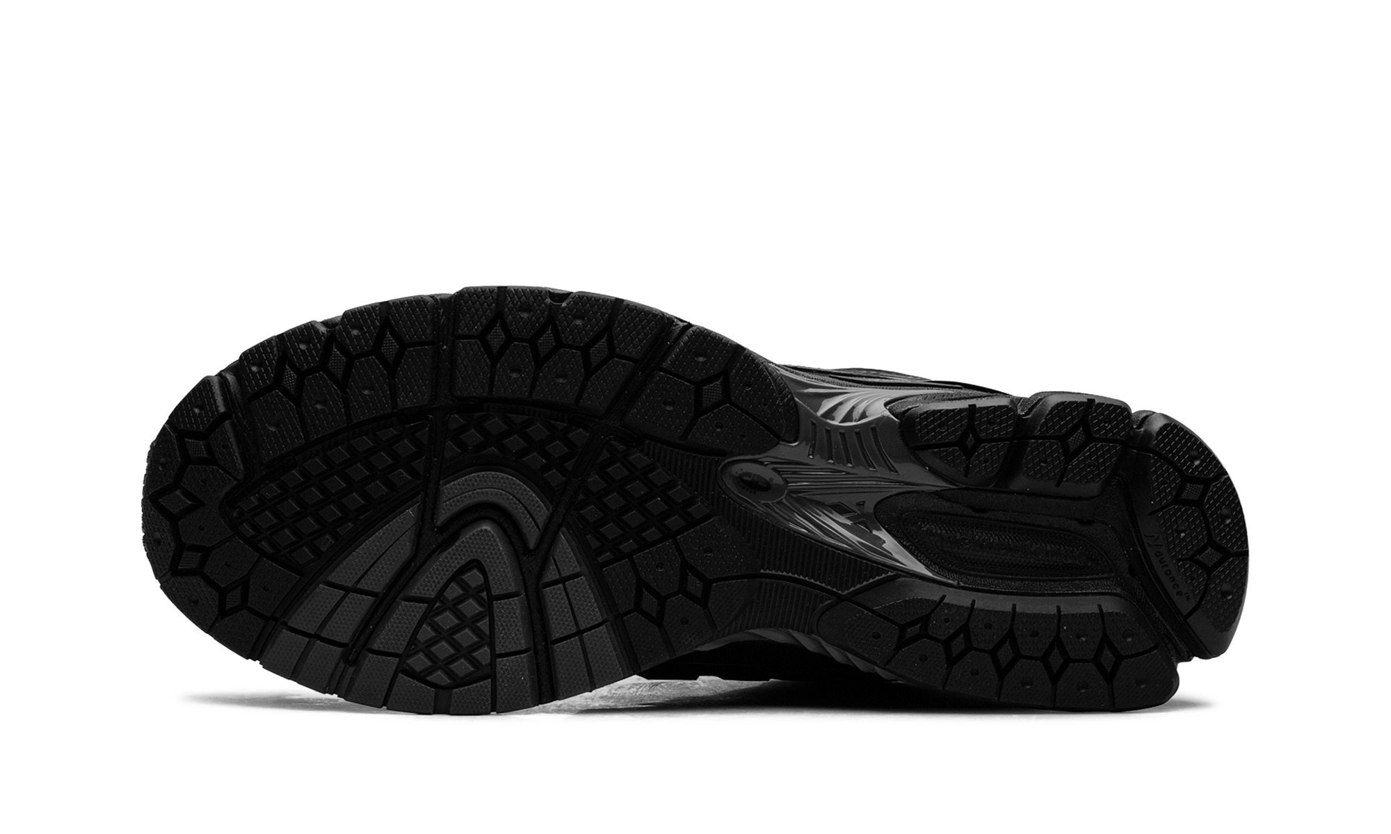 1906r "Triple Black"