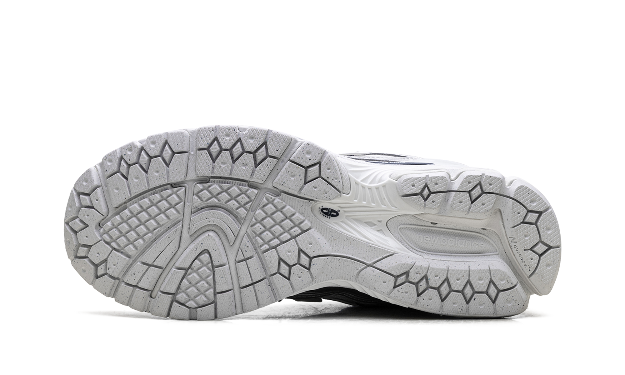 1906r "White / Navy"