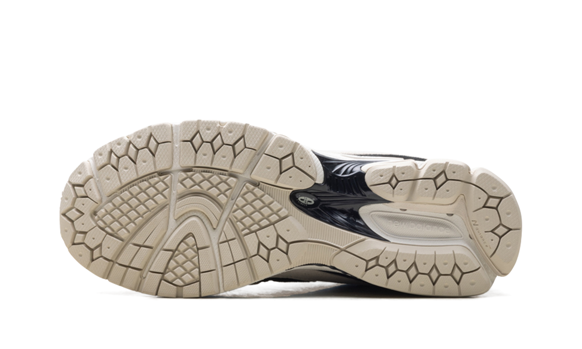 2002r "Black Beige Tan"