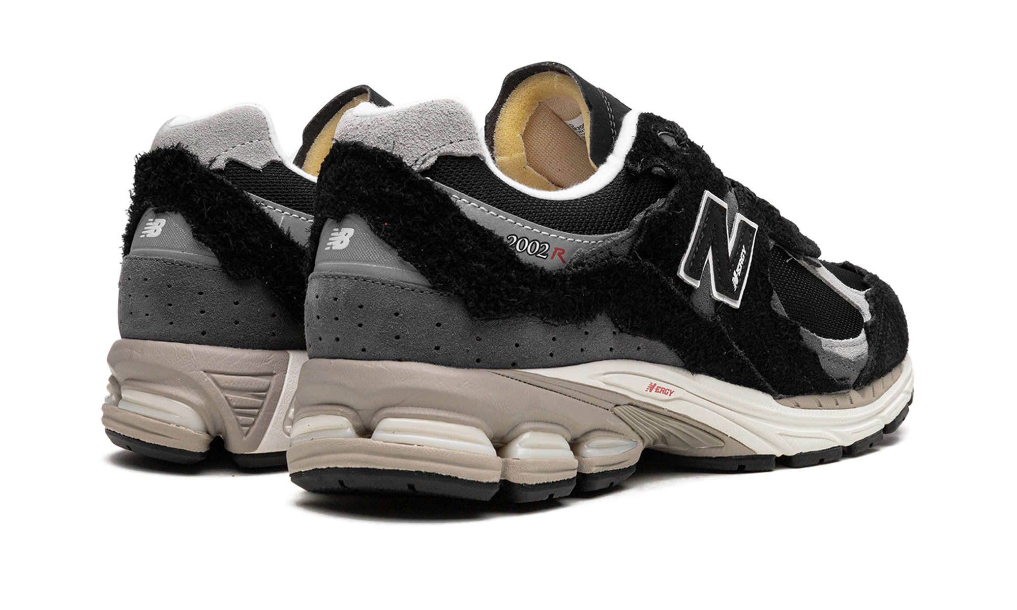 2002r "Protection Pack - Black / Grey"