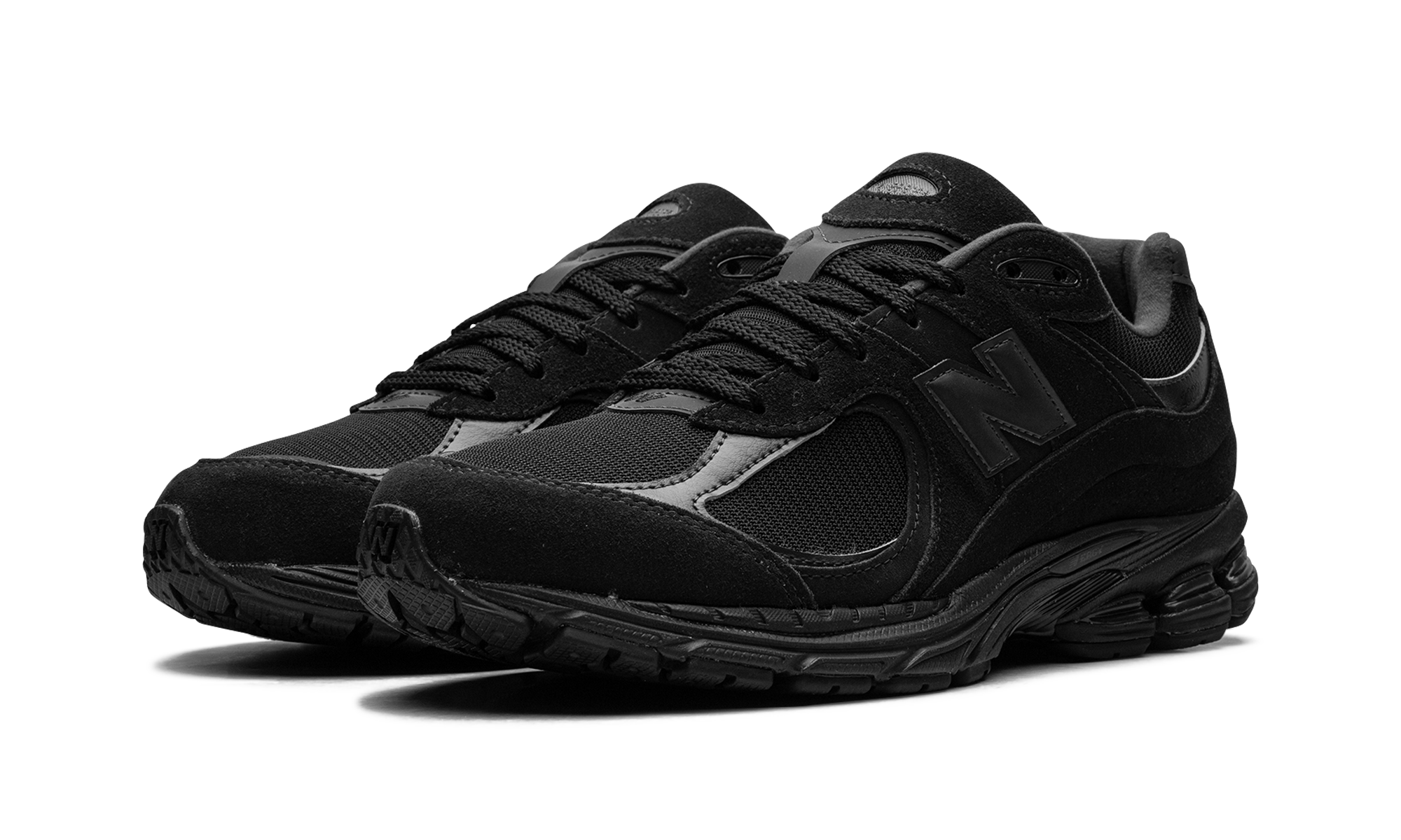 2002r "Triple Black Suede"