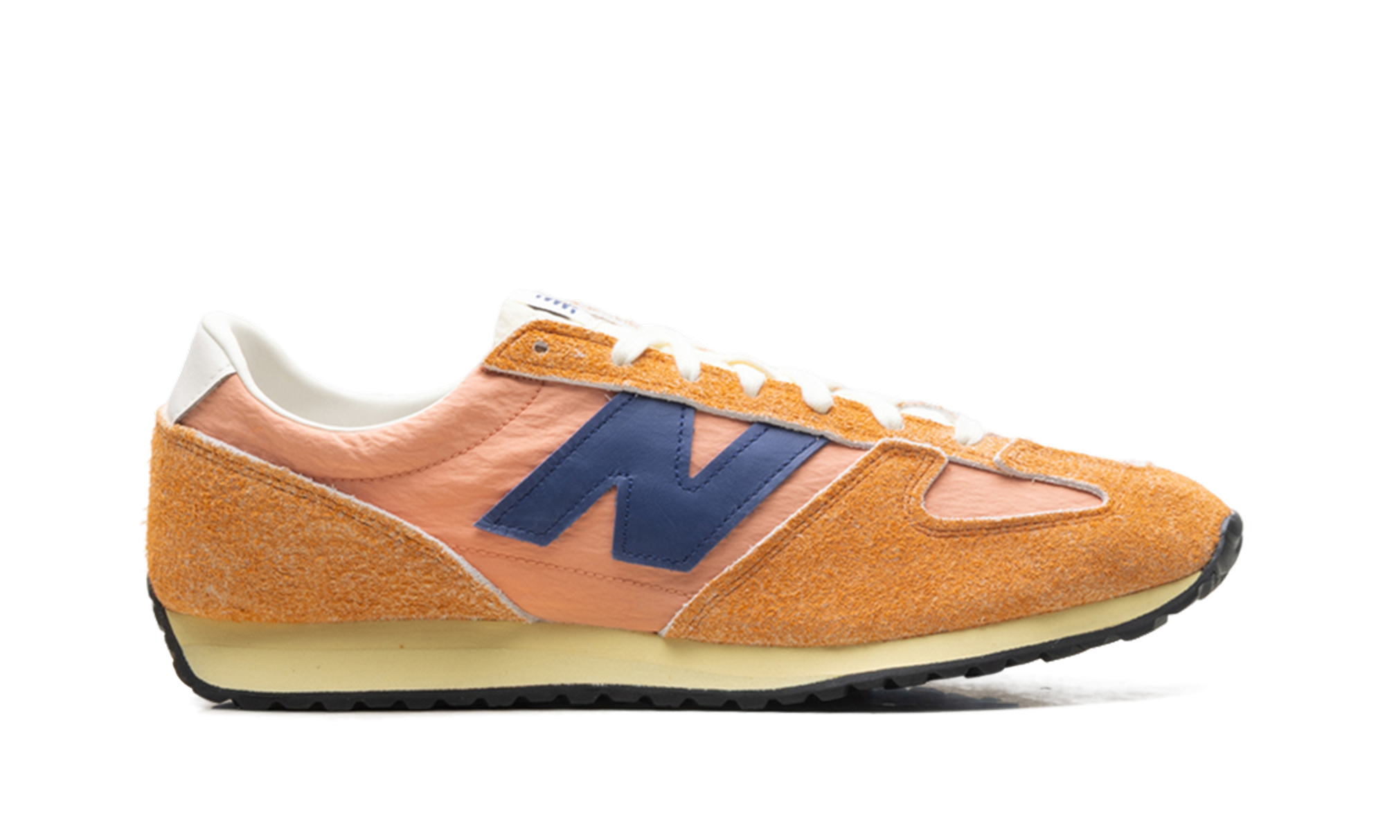 471 "Peach Nectar / Blue Oyster"