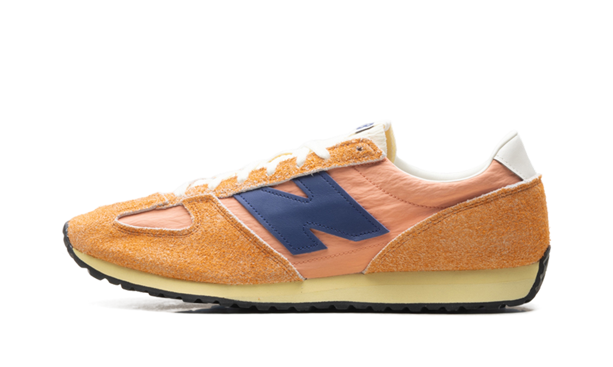 471 "Peach Nectar / Blue Oyster"