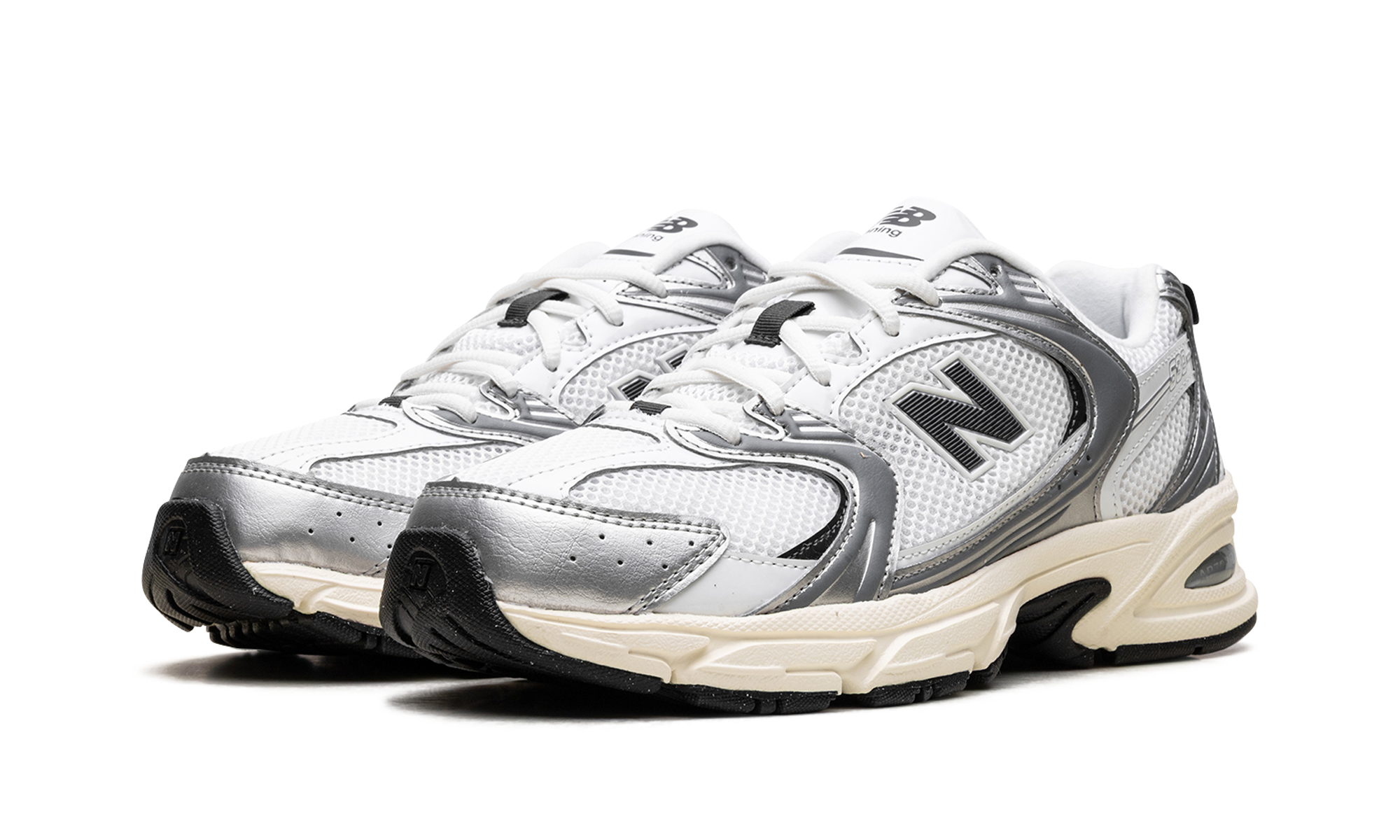 530 "Silver Metallic"
