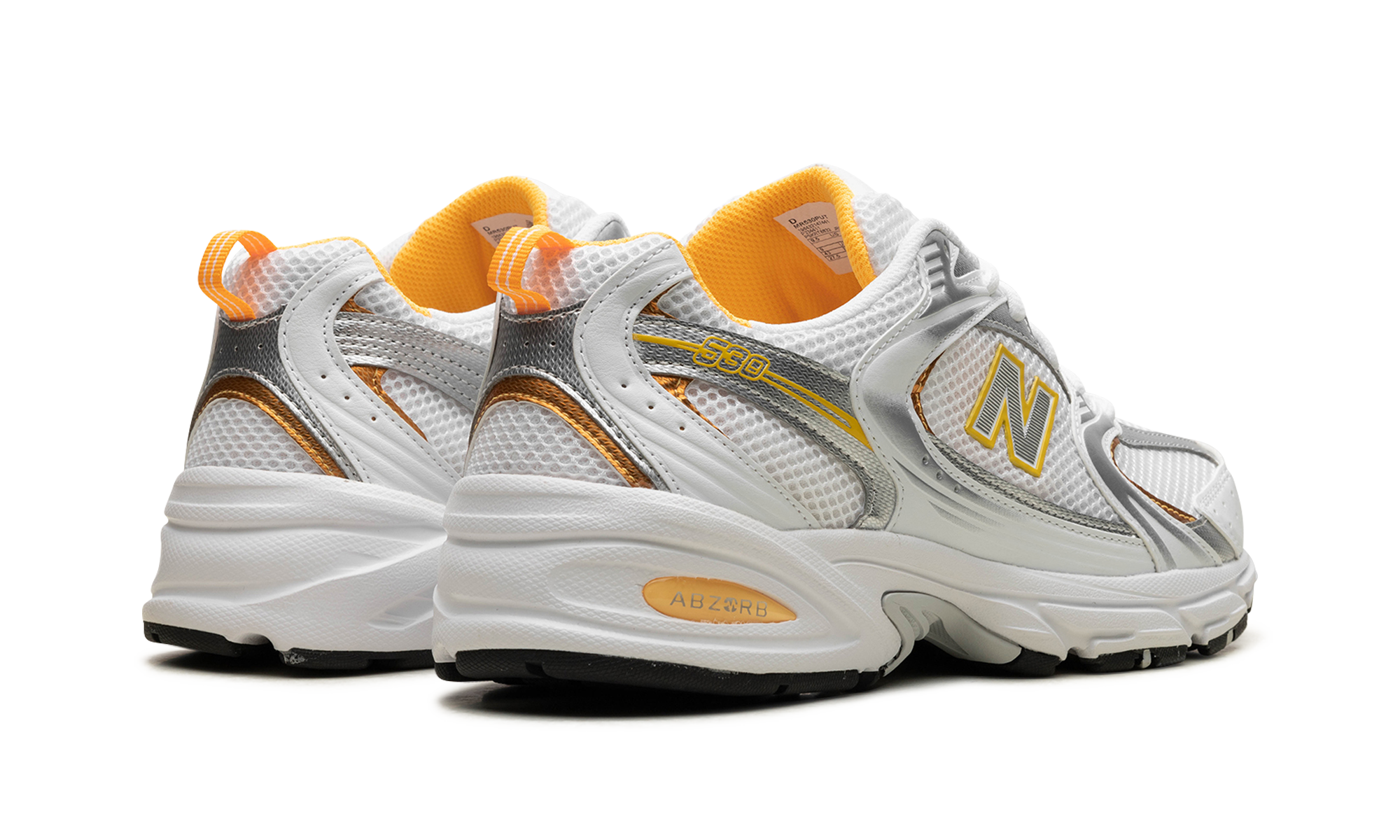 530 "White Vibrant Apricot Silver Metallic"