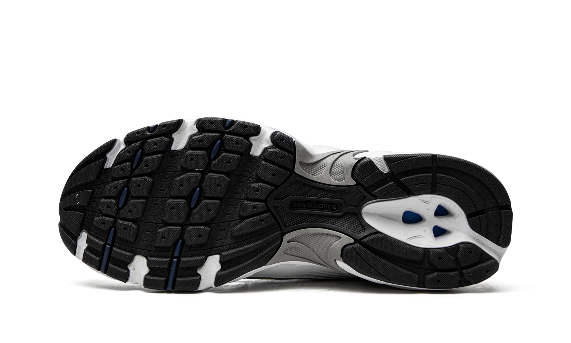 530 "White/silver/navy"