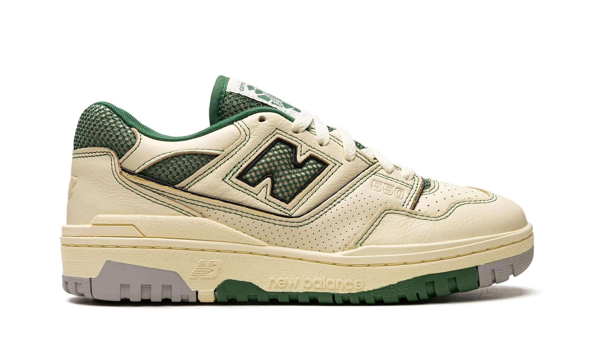 550 "Aimé Leon Dore - Masaryk Community Gym - Green"