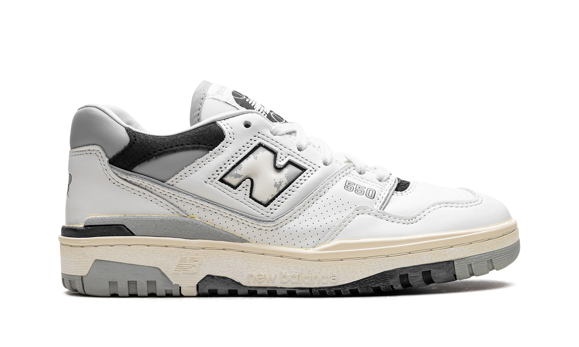 550 "Vintage White Black"