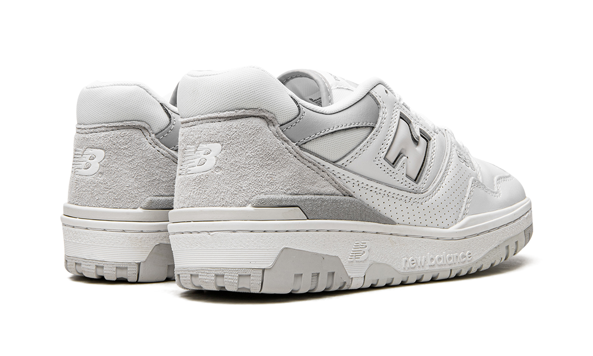 550 Women "White Rain Cloud"