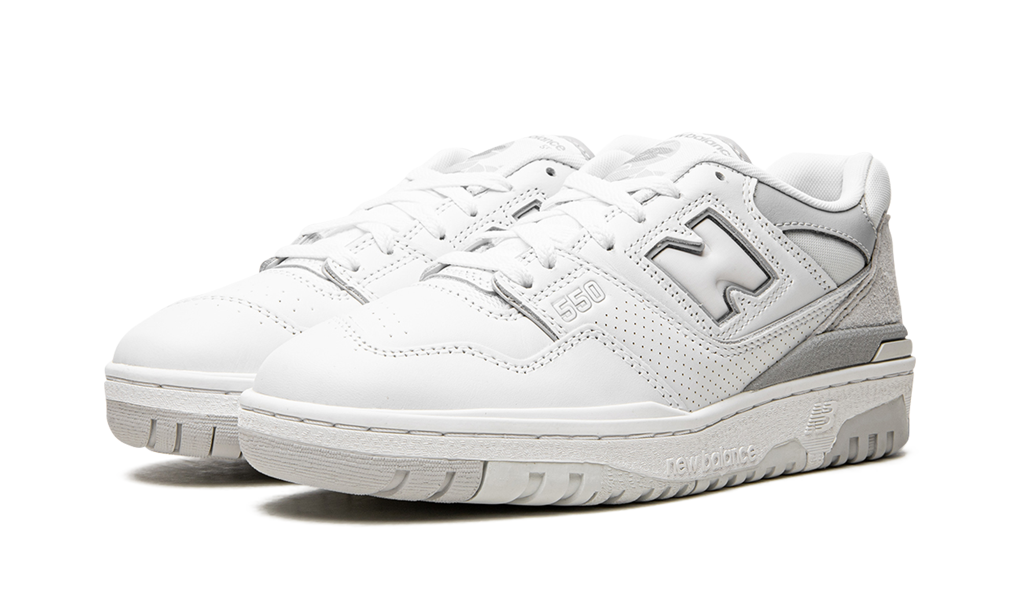 550 Women "White Rain Cloud"
