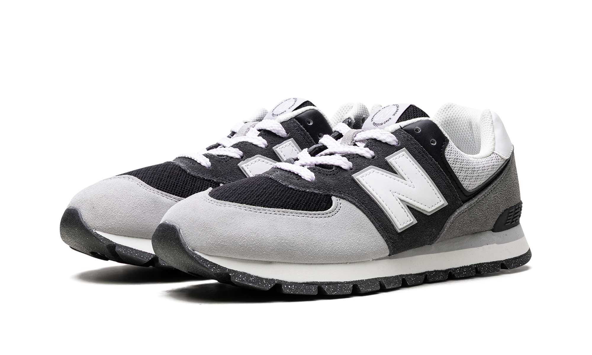 574 GS "Blacktop White"