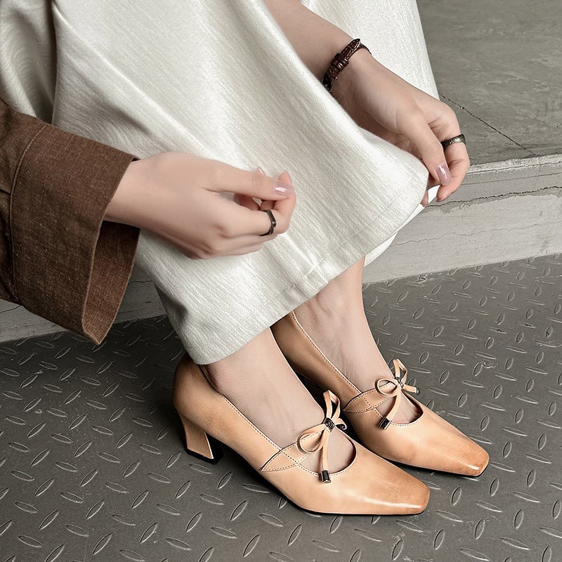 65mm Chunky Heel Square Toe Bow Leather Mary Jane Heels for Women in Apricot/Black