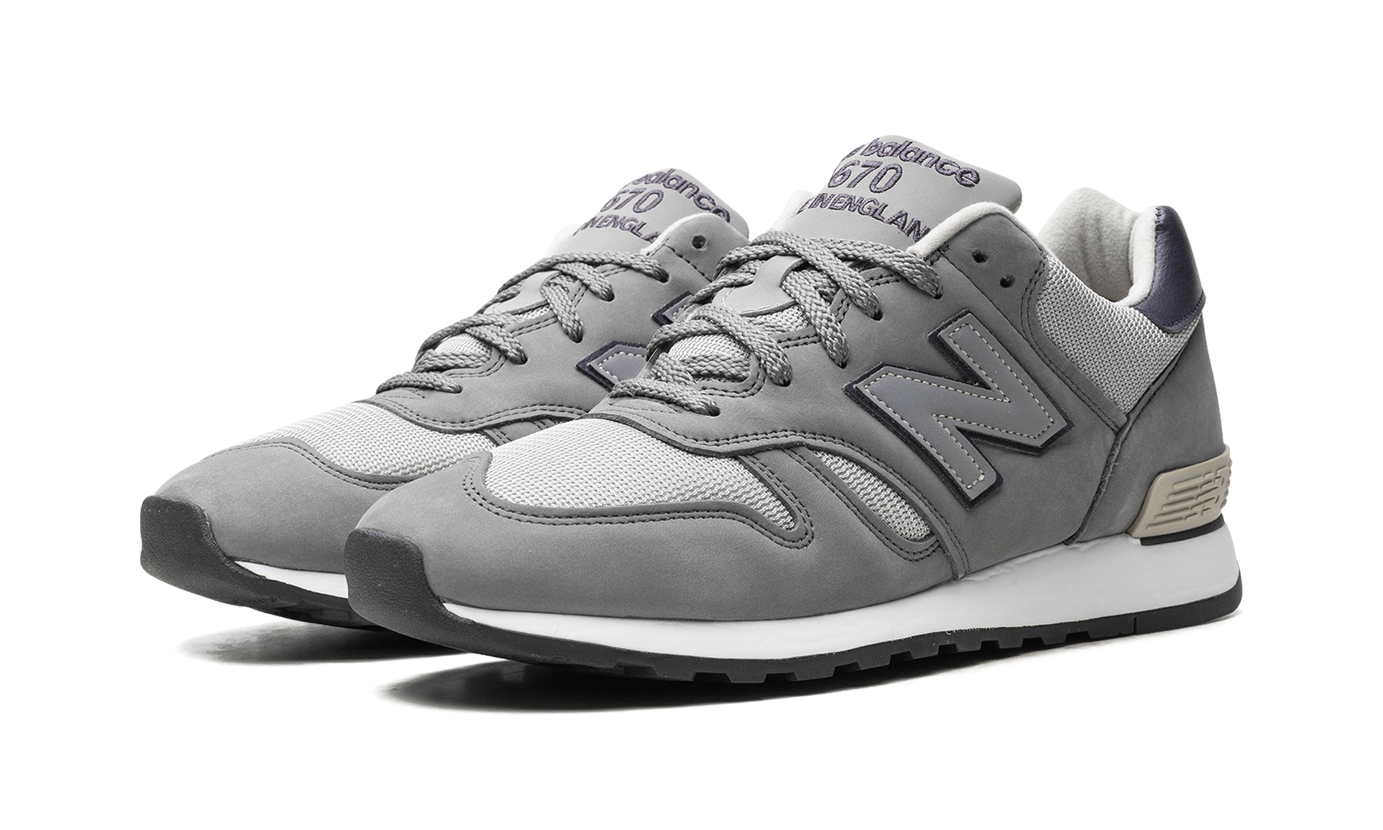 670 "Made In England - Grey"