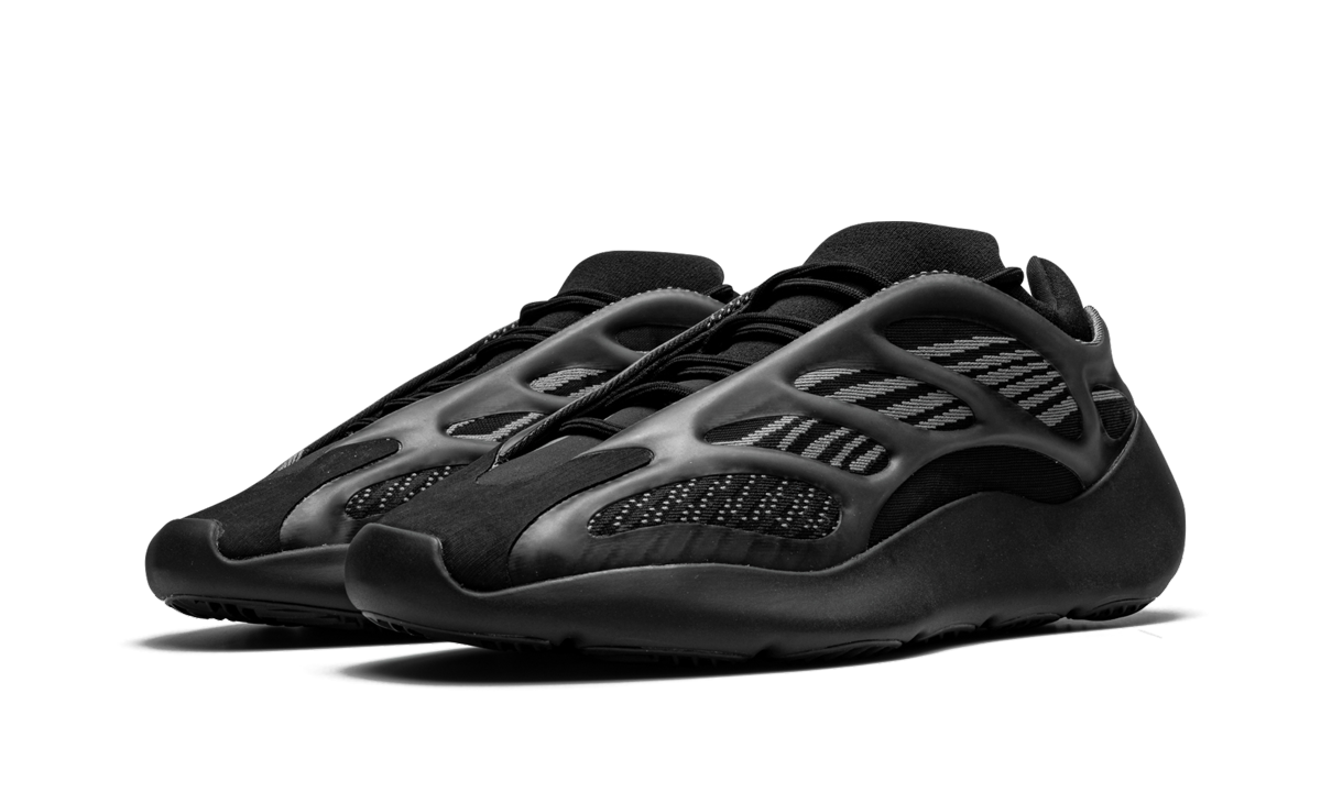 700 V3 "Alvah"