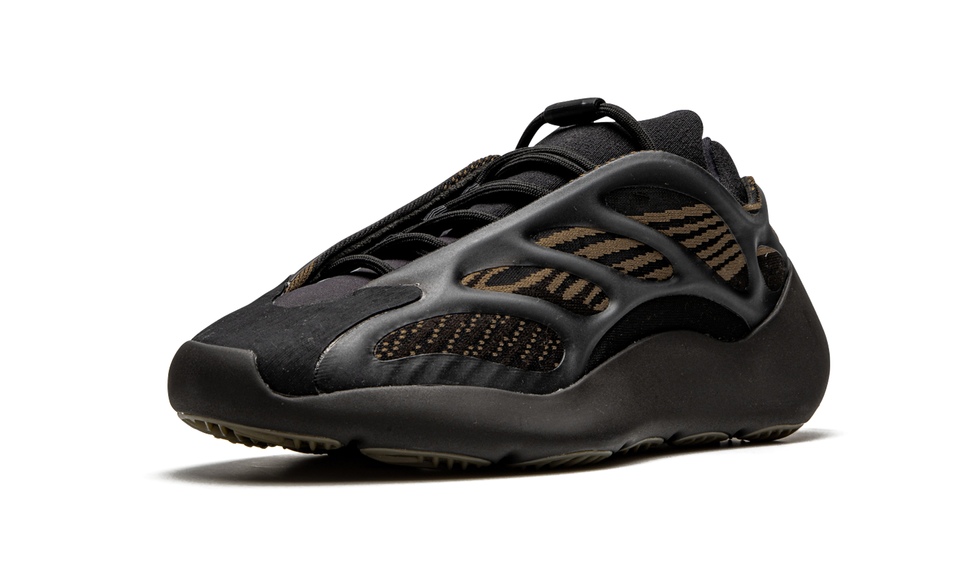 700 V3 "Clay Brown"