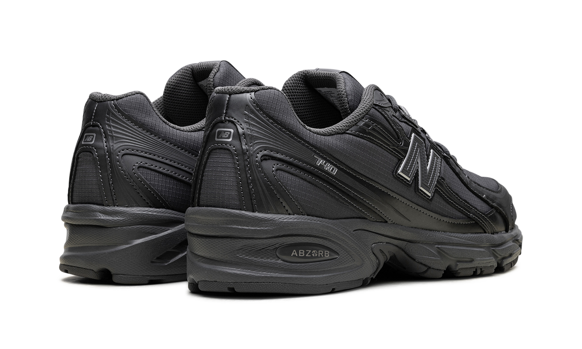740 "Castlerock Silver Metallic"