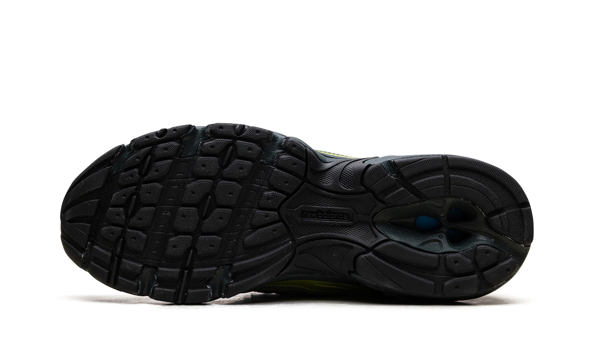 740 "Concepts - Brut"
