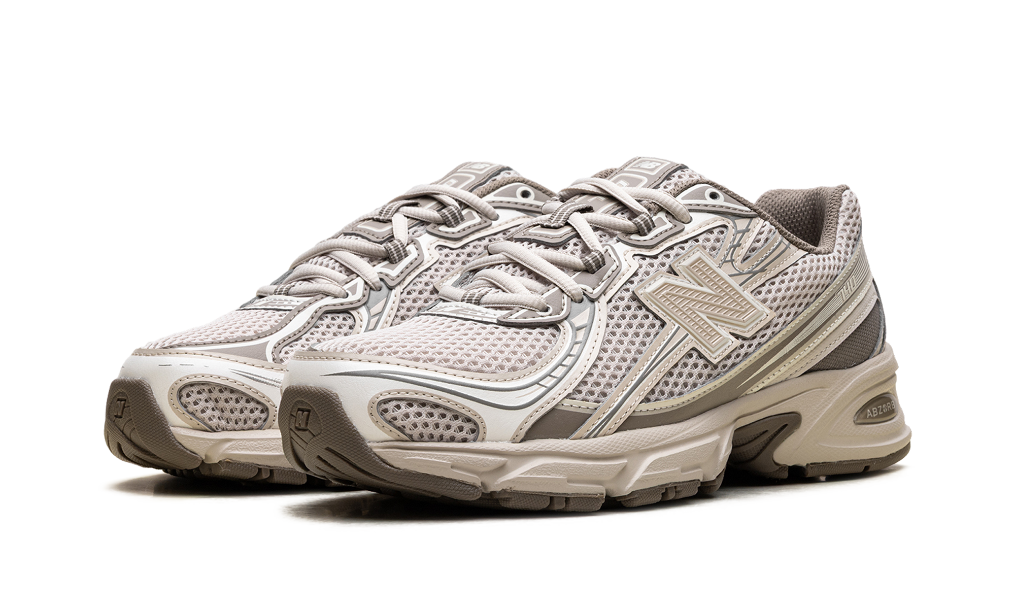 740 "Dockside Timberwolf Sea Salt"