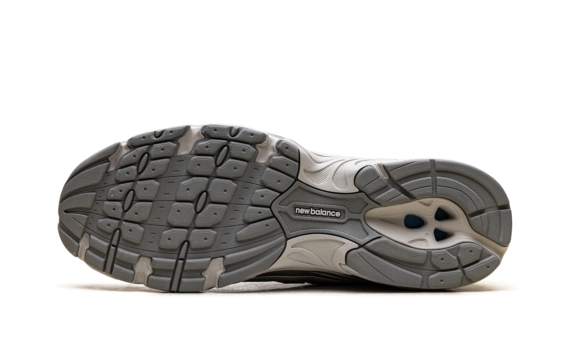 740 "Metallic Silver"