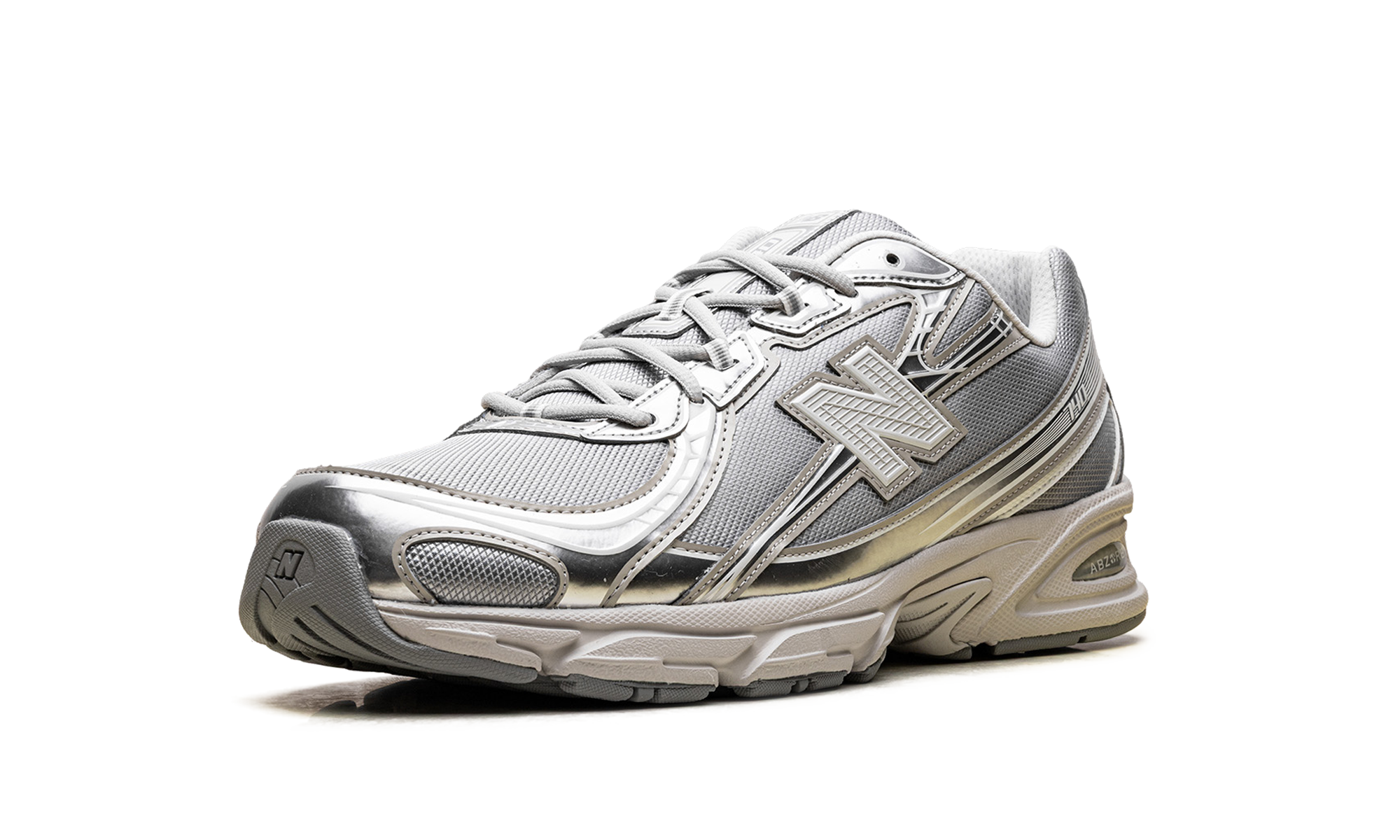 740 "Metallic Silver"