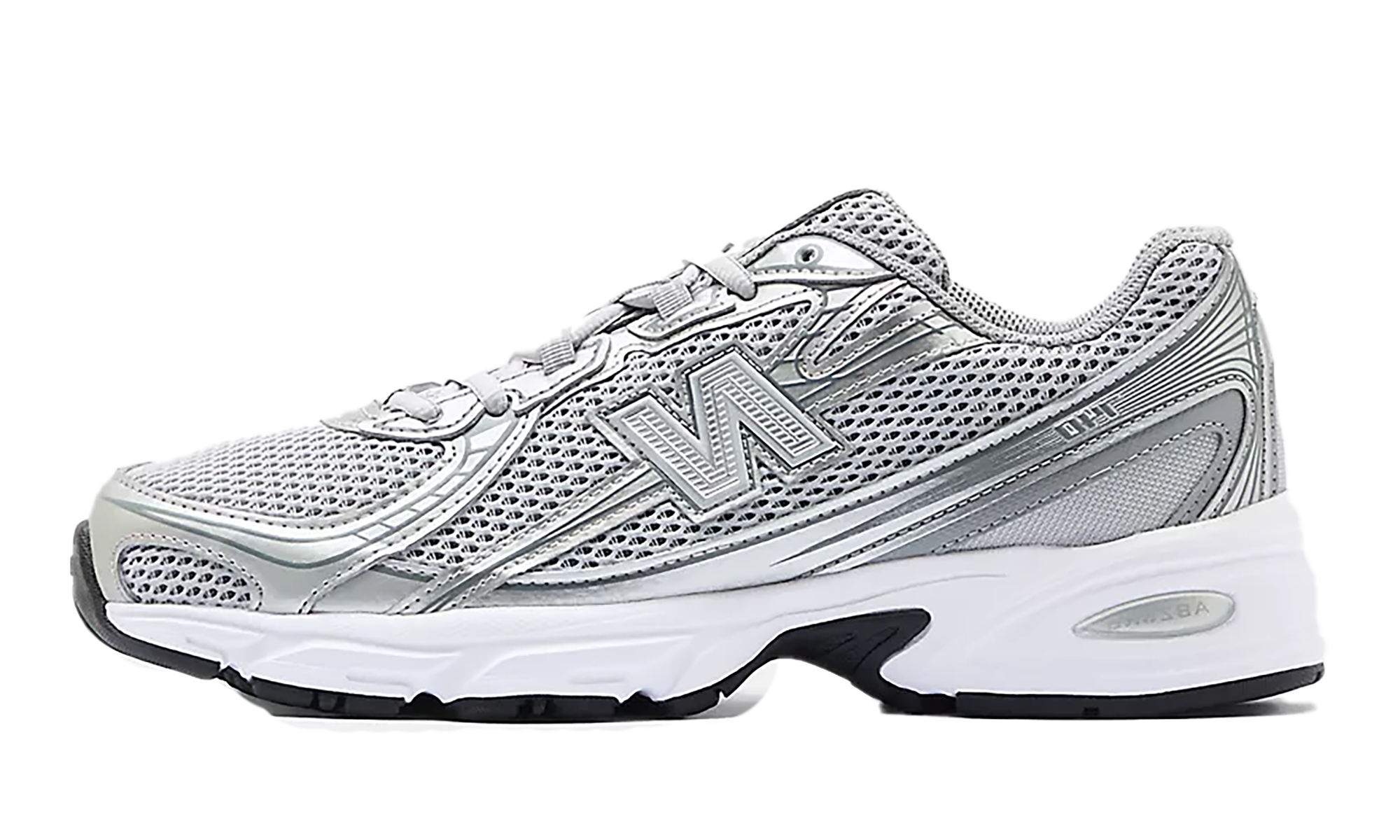 740 V2 "Silver Castlerock"