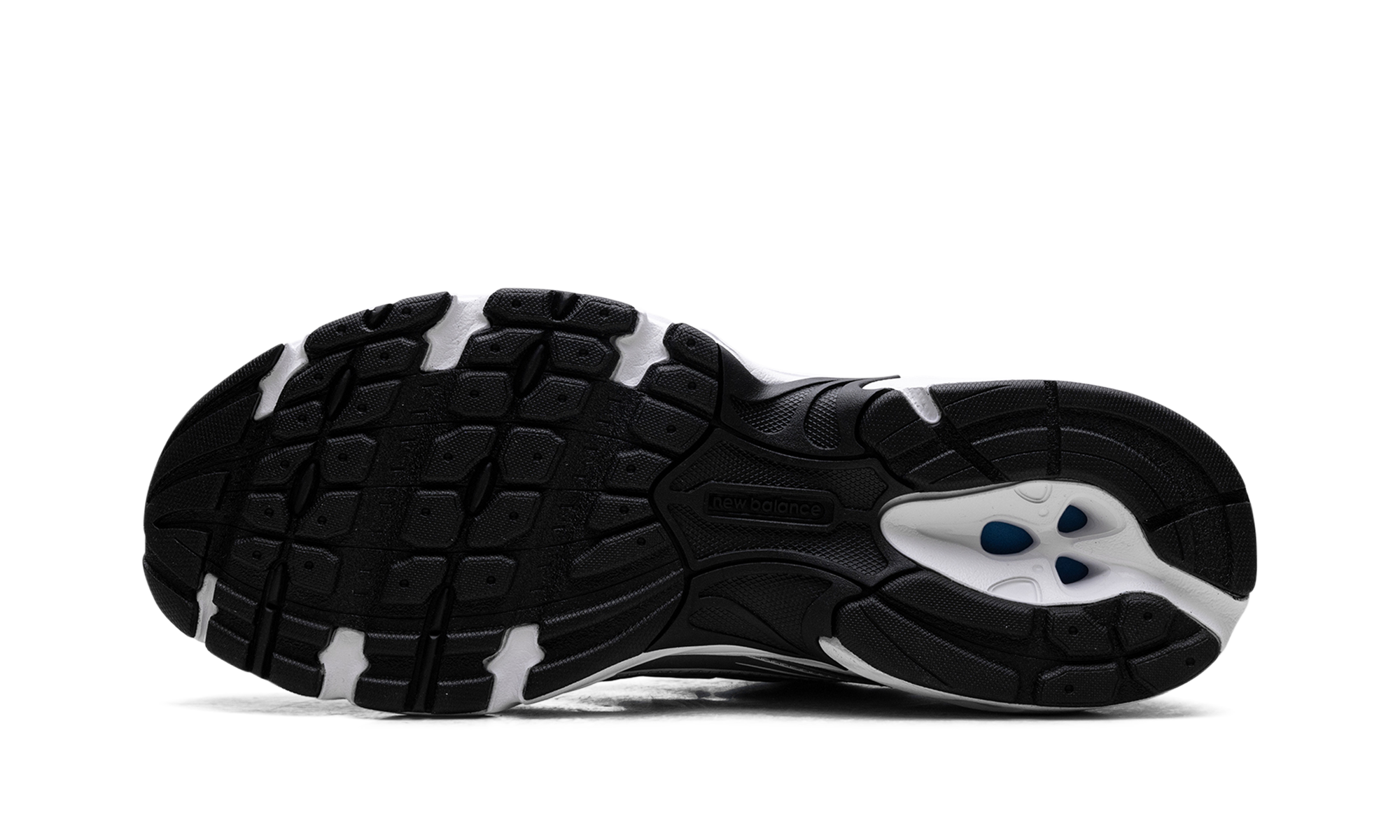 740 "White Silver Metallic Navy"