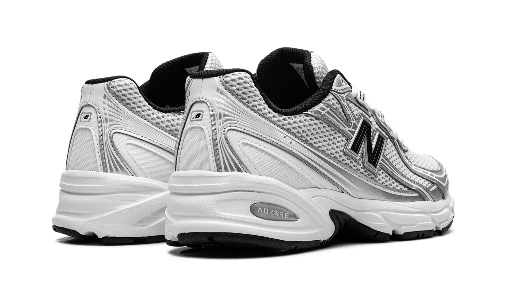 740 "White Silver Metallic Navy"