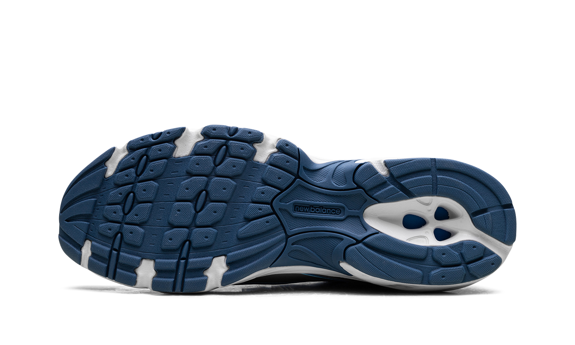 740v2 "Blue Agate White"