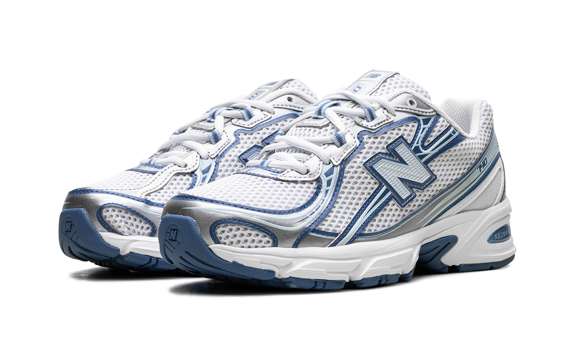 740v2 "White Ice Blue Sea Lime"