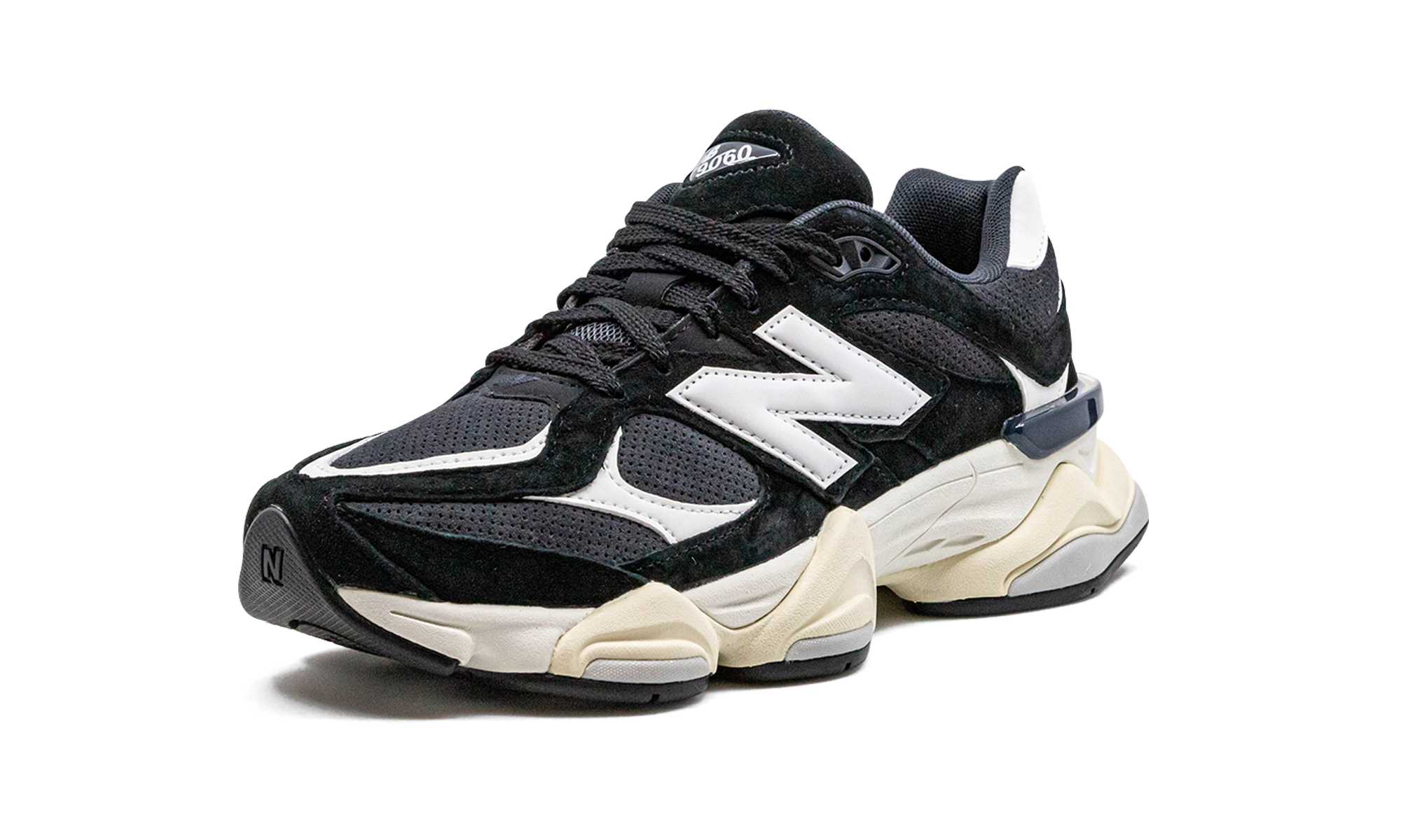 9060 "Black / White"