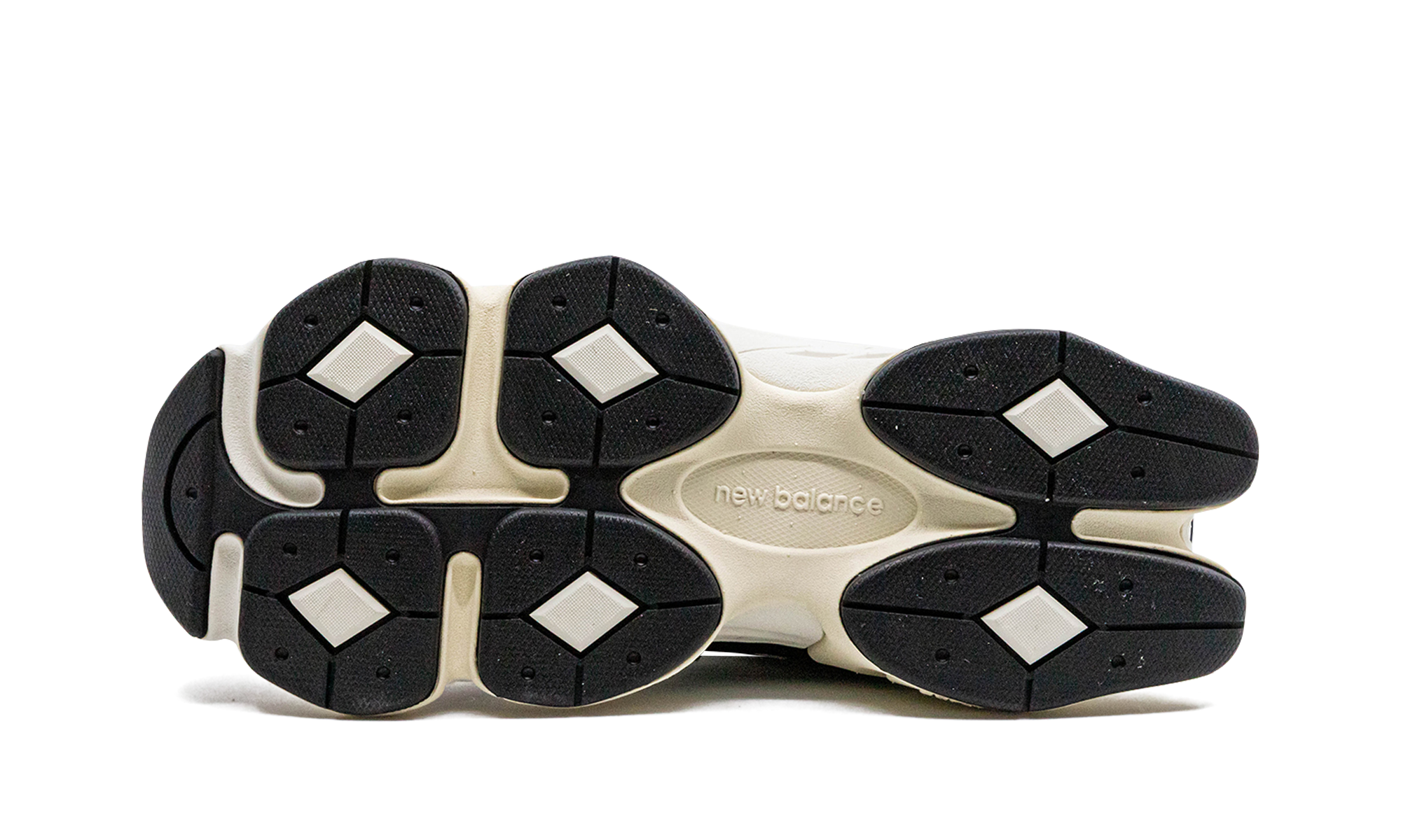 9060 "Black / White"