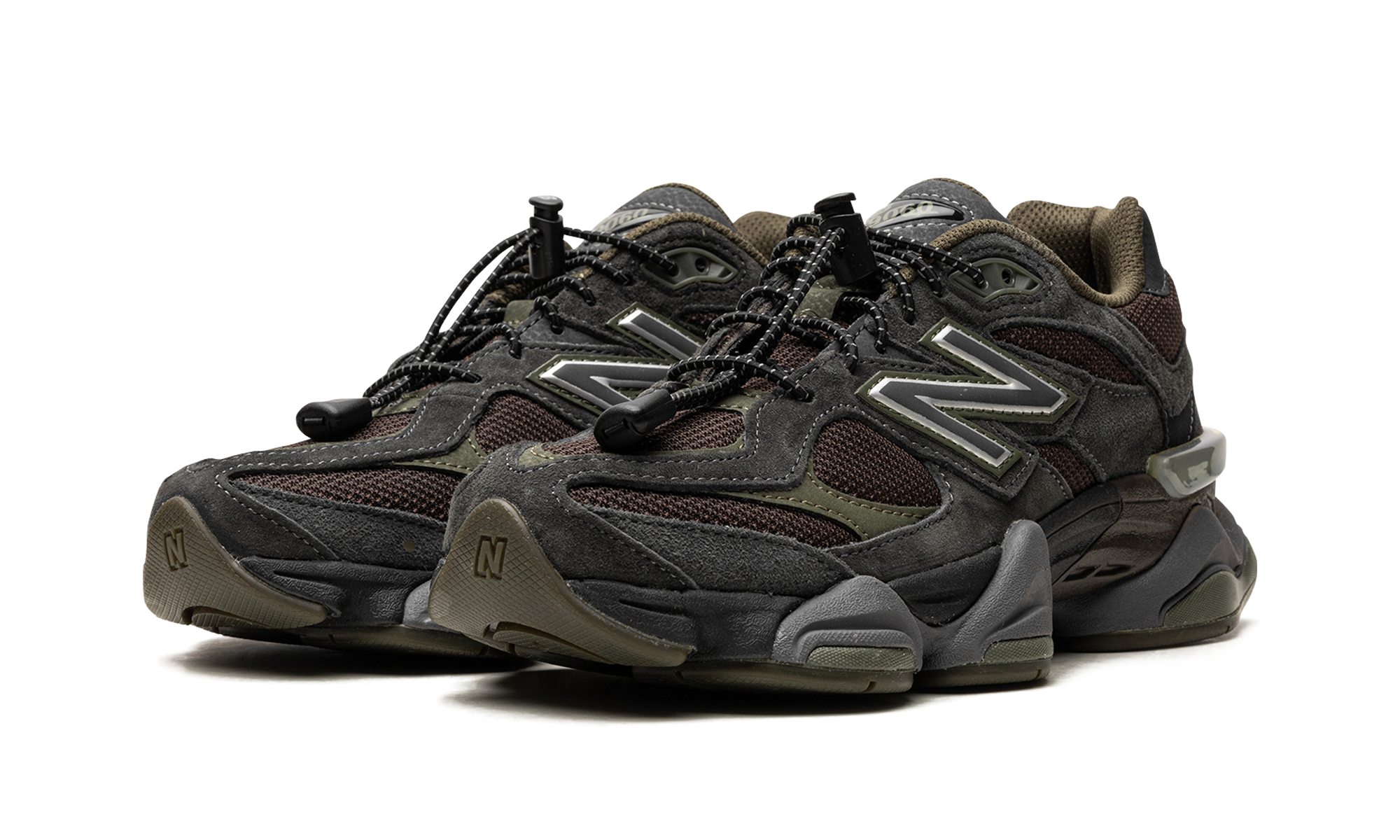 9060 "Blacktop/dark Moss/black"