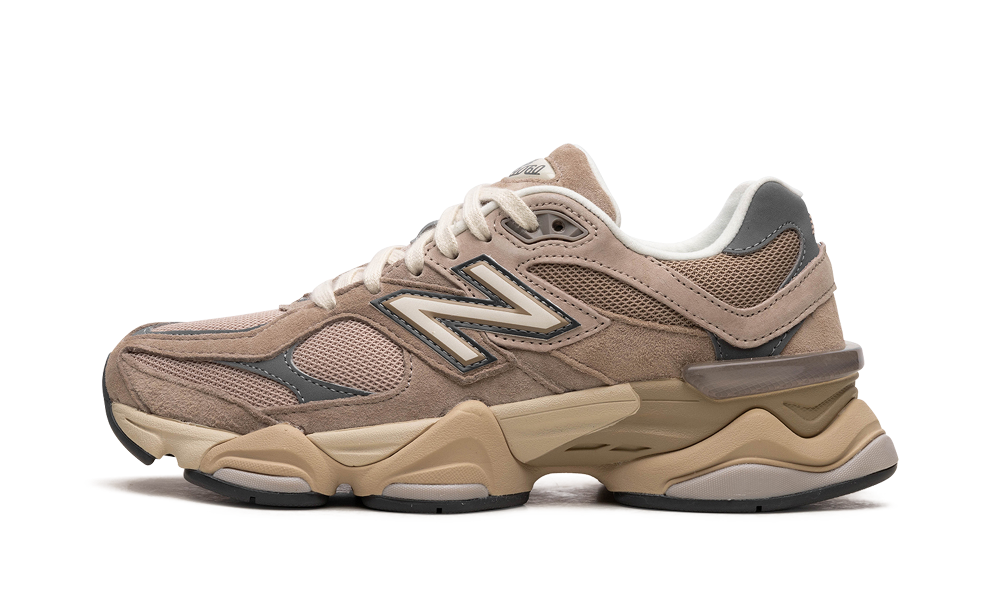 9060 "Driftwood Castlerock"