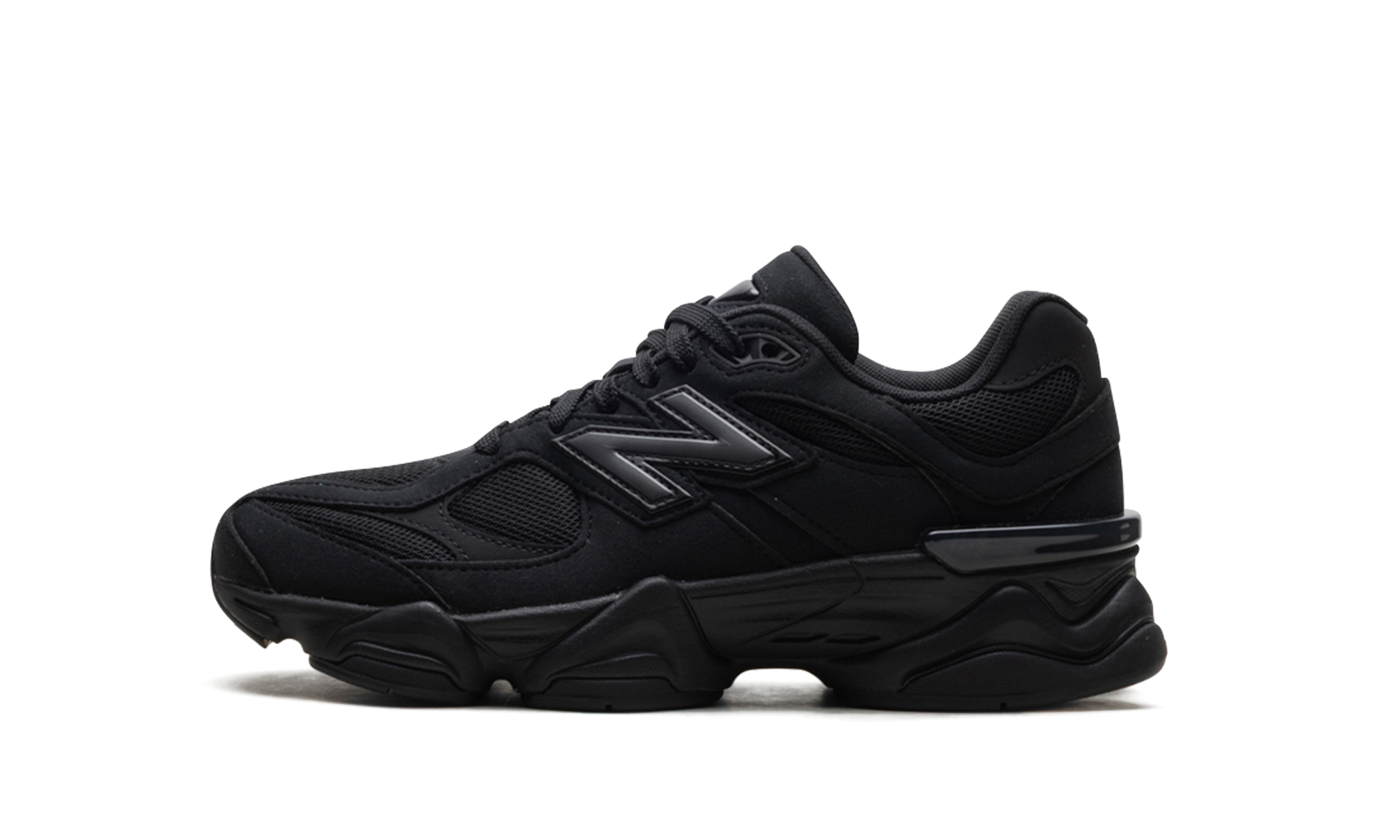 9060 GS "Triple Black"