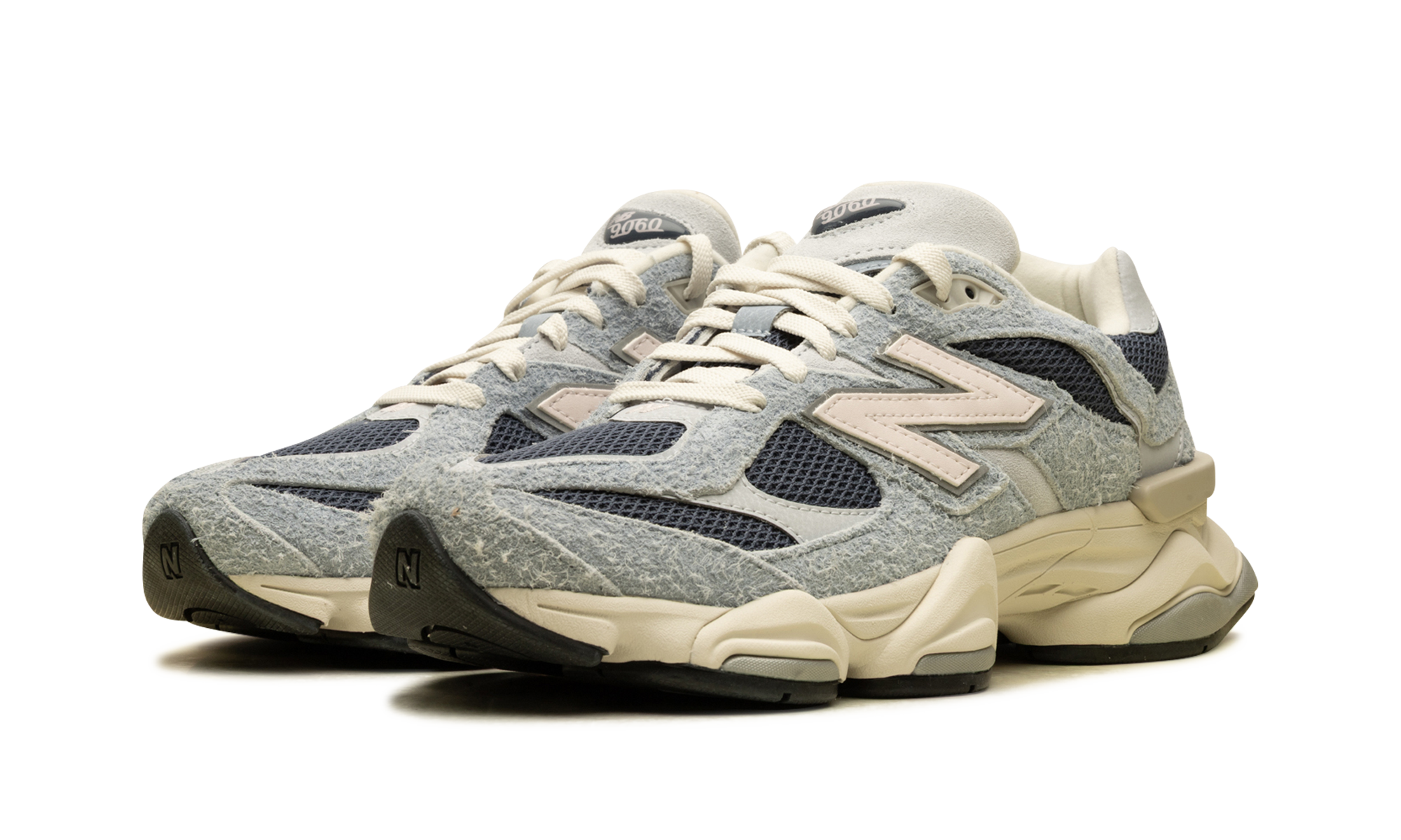 9060 "Light Arctic Grey Indigo"