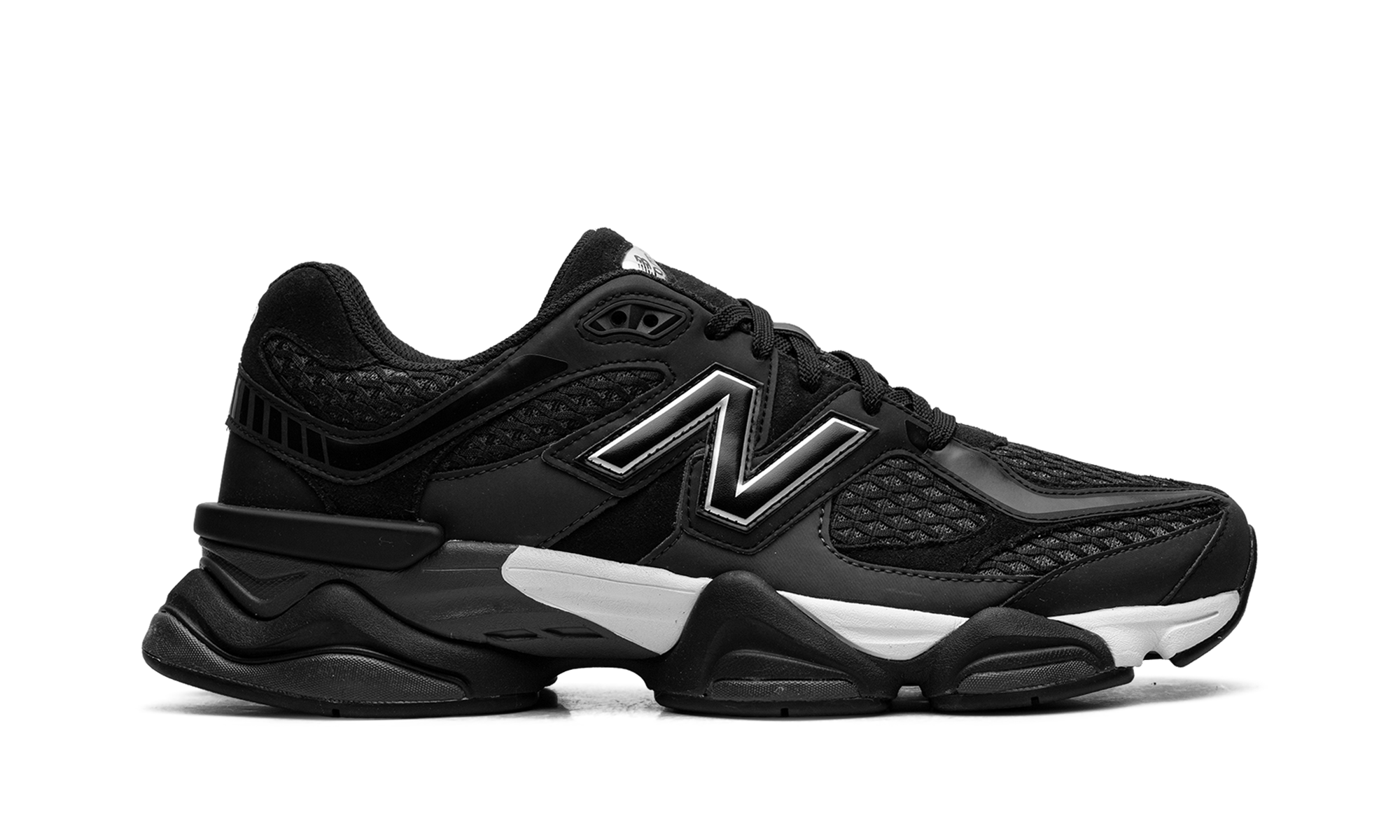9060 "Shoe Palace - Black/silver"