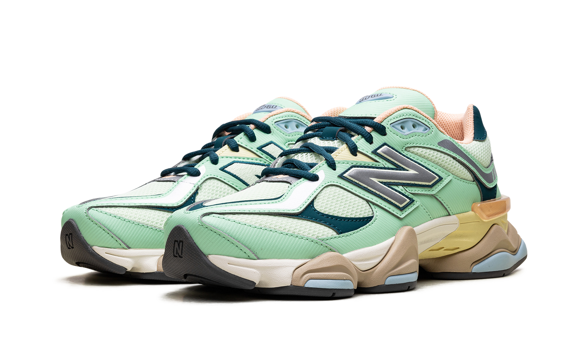 9060 "Sweetgrass Deep Ocean"
