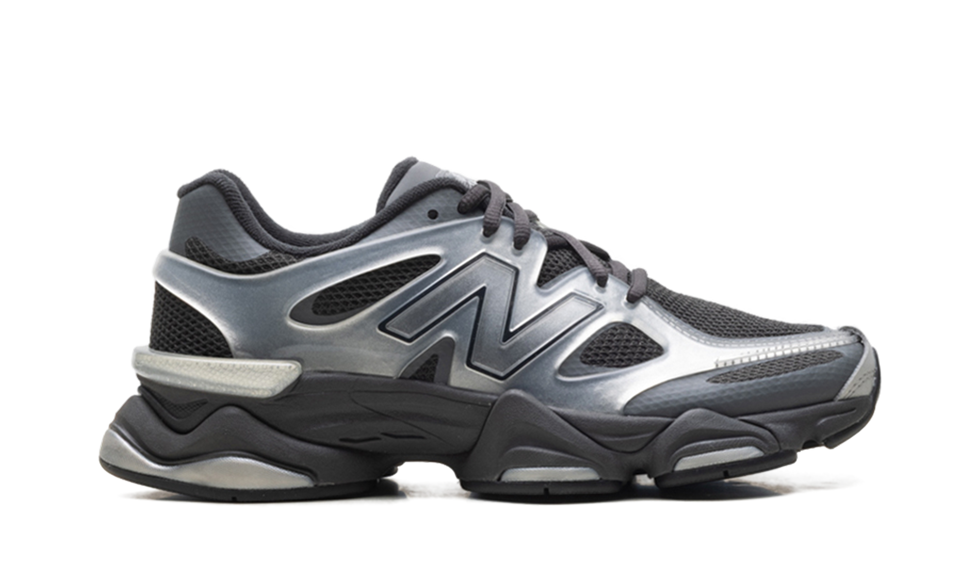 9060x Caged "Silver Metallic"