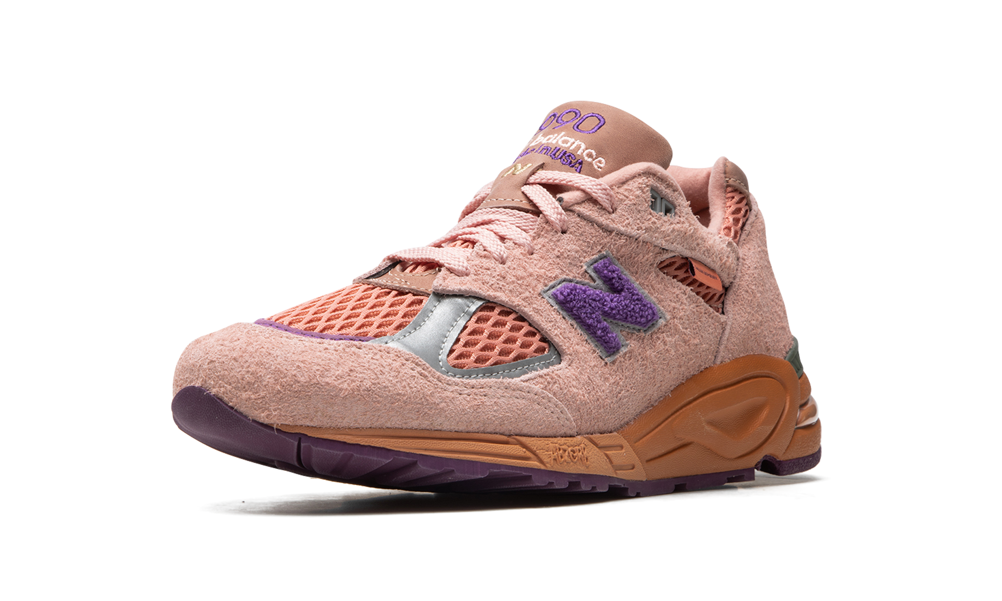 990 V2 "Salehe Bembury - Sand Be The Time"