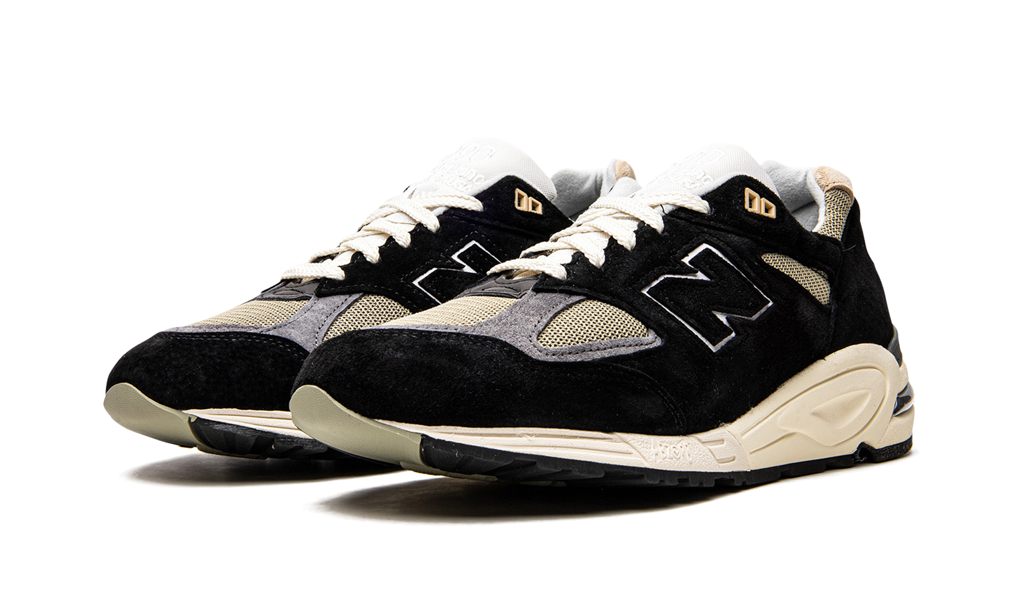 990 V2 "Teddy Santis - Black"
