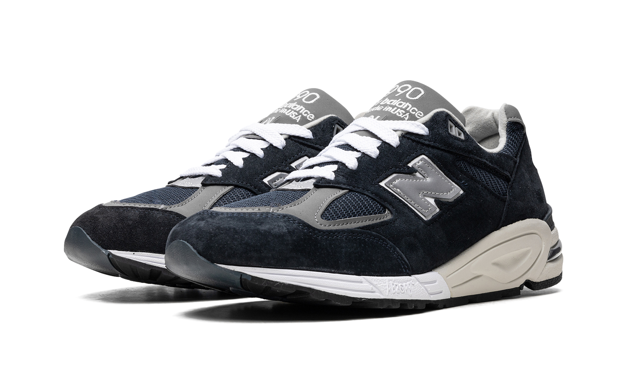 990v2 "Navy/white"