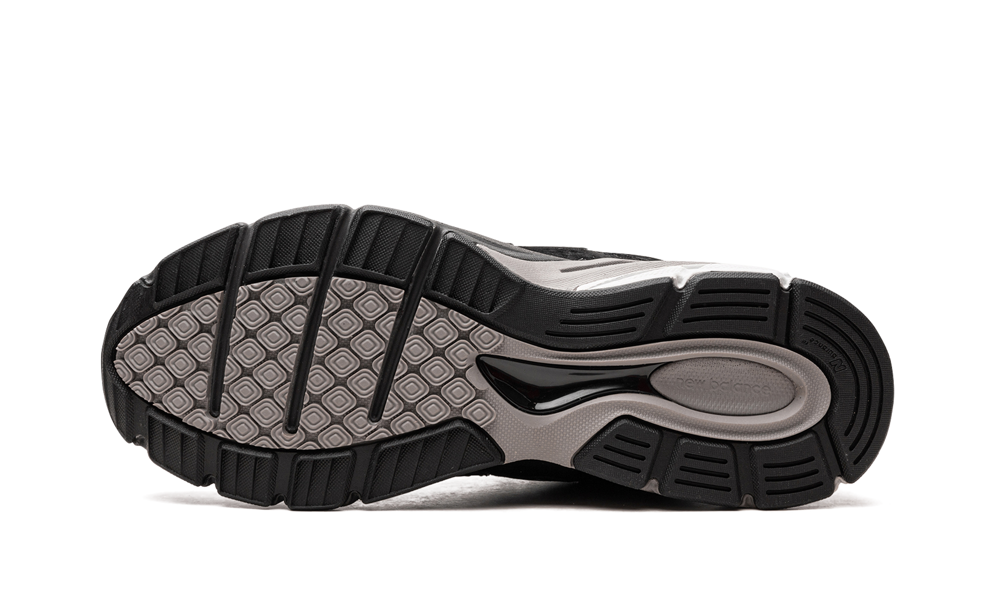 990v4 "Made In Usa - Black / Silver"