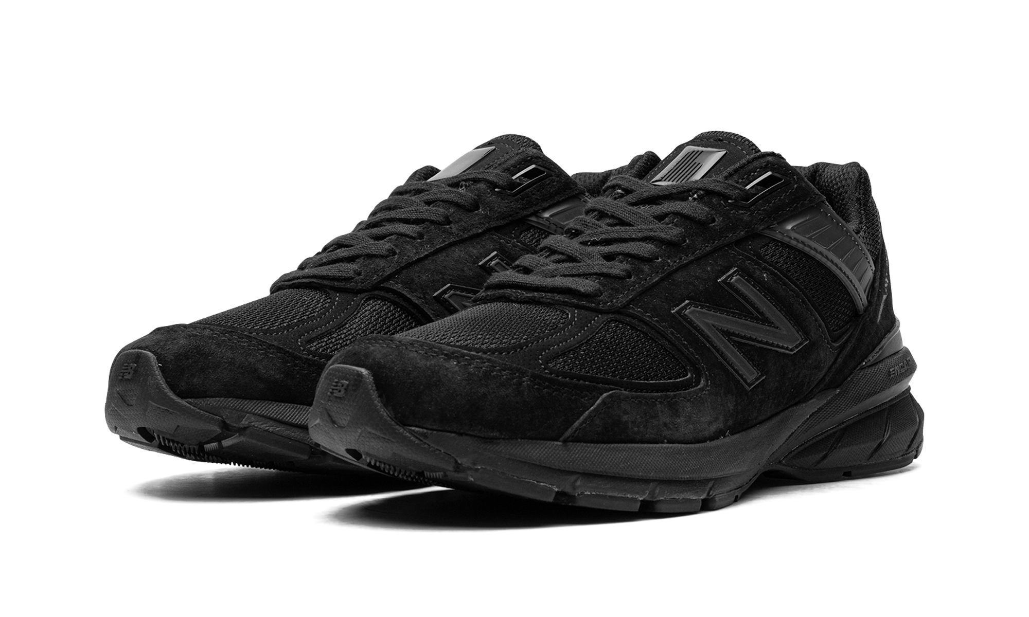 990v5 "Made In Usa Triple Black"