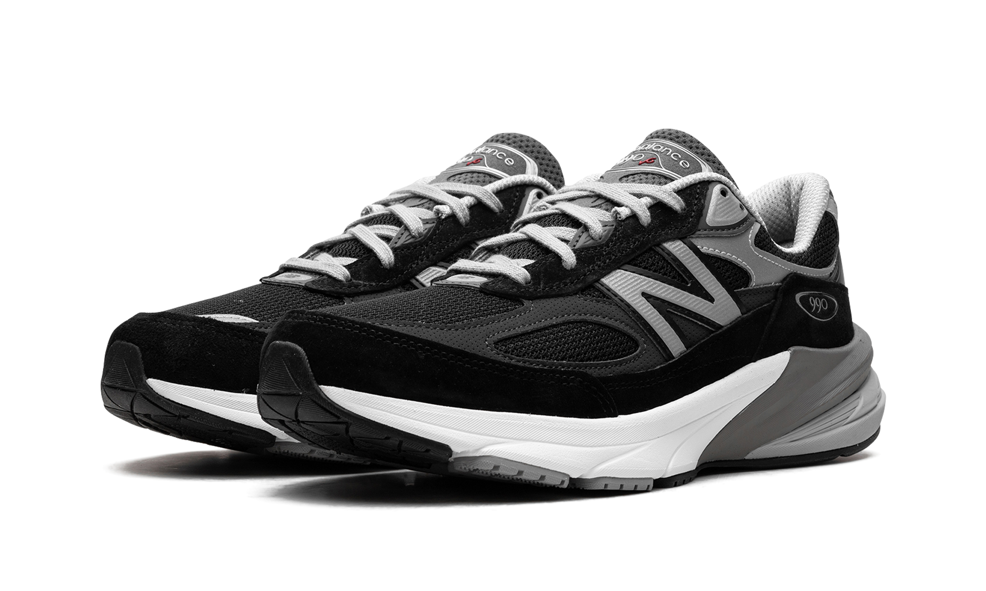 990v6 "Black / Silver"