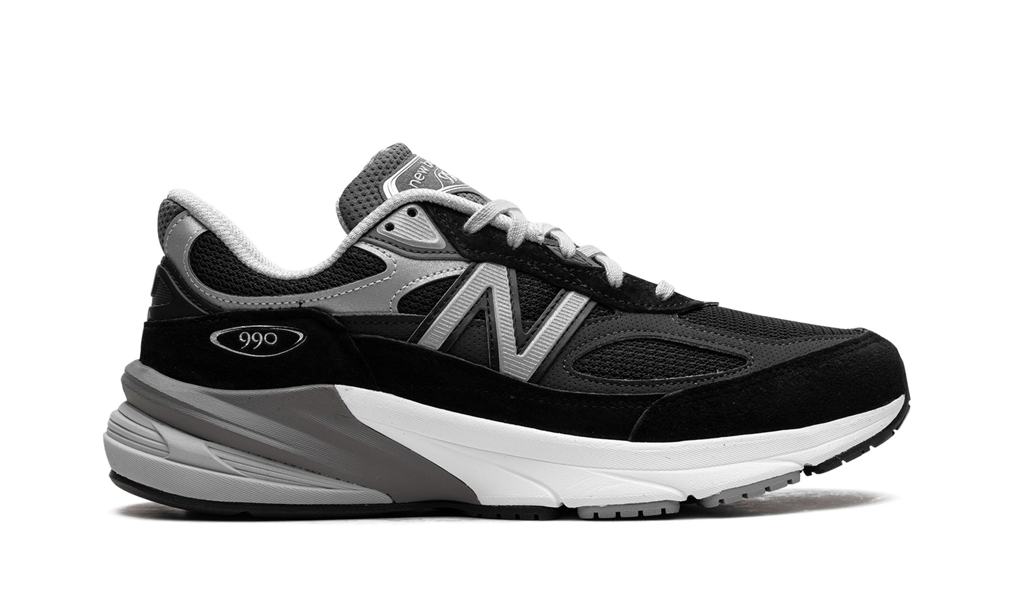 990v6 "Black / Silver"