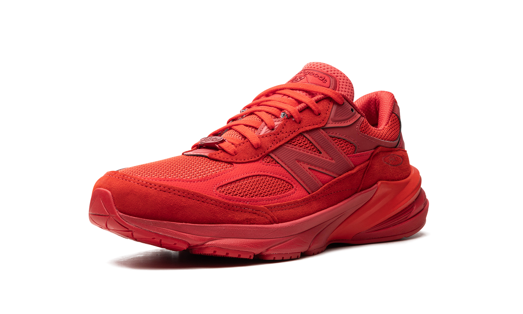 990v6 "Joe Freshgoods - Paris Red"