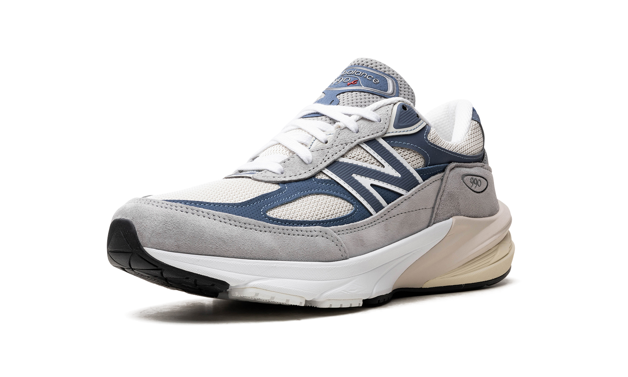 990v6 "Made In Usa - Grey Day"