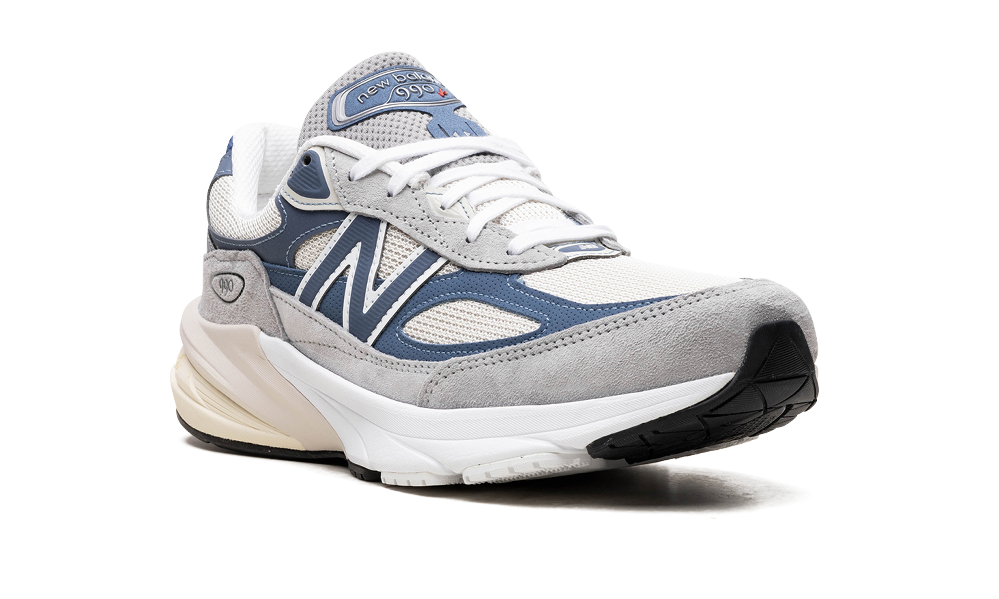 990v6 "Made In Usa - Grey Day"