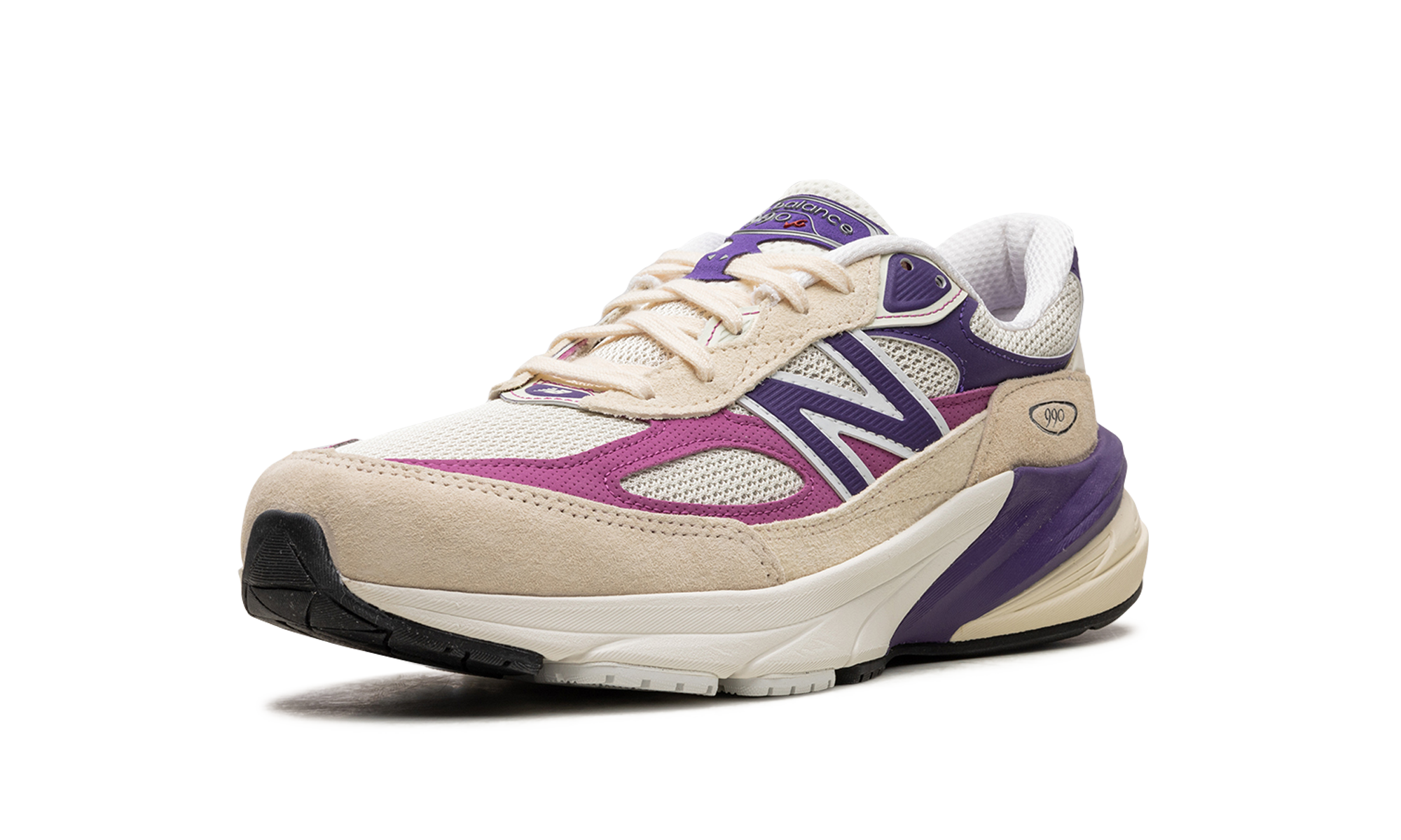 990v6 "Made In Usa - Macadamia Nut Magenta"